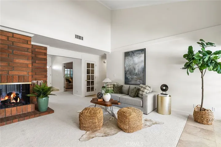 13192 Ranchwood Road, Tustin, California 92782