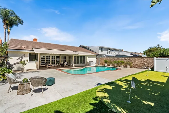 13192 Ranchwood Road, Tustin, California 92782