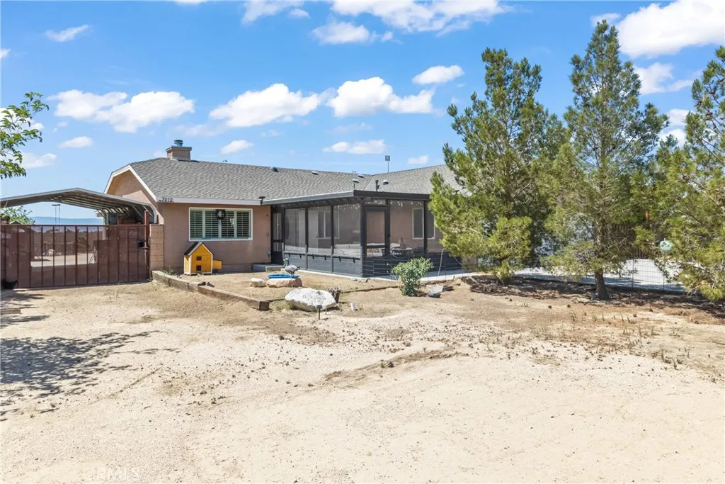 7010 W Ave A 4, Lancaster, California 93536 home-pic-2