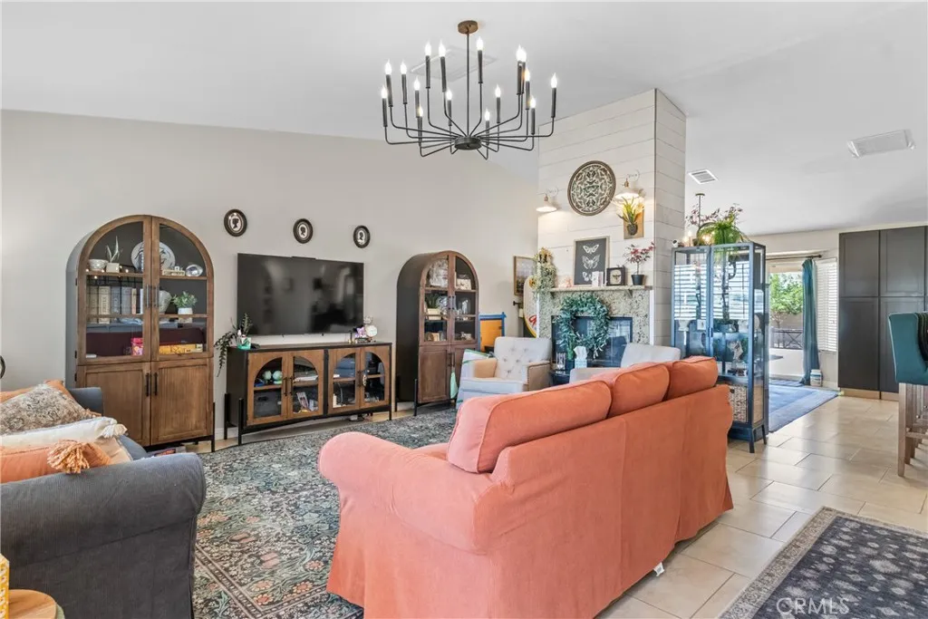 7010 W Ave A 4, Lancaster, California 93536 home-pic-6
