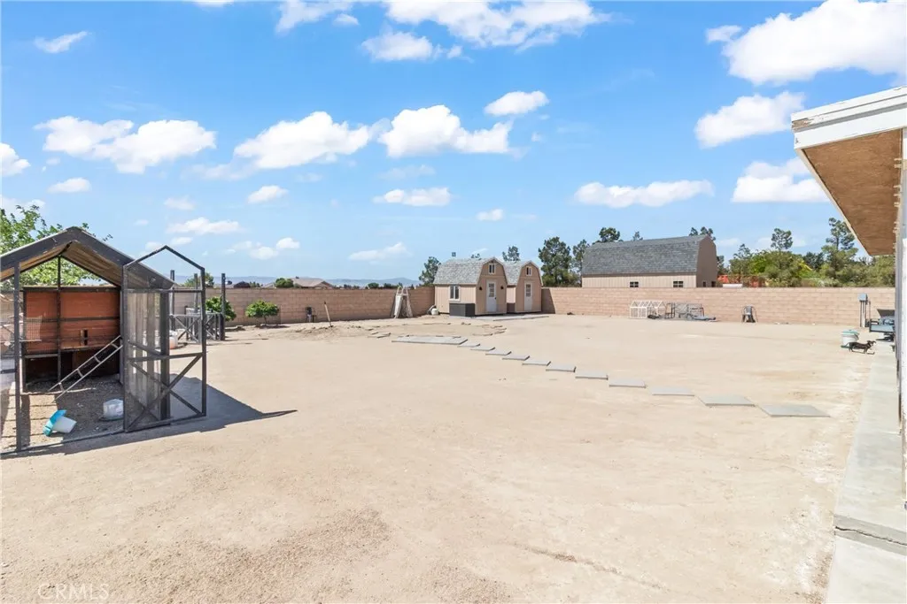 7010 W Ave A 4, Lancaster, California 93536 home-pic-34