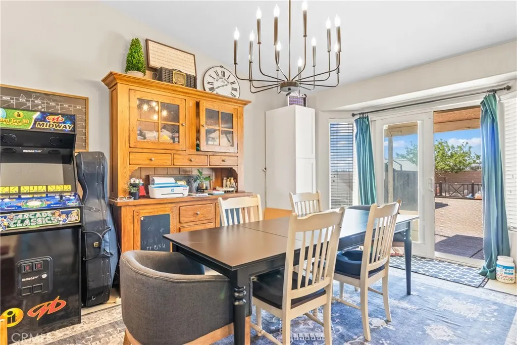 7010 W Ave A 4, Lancaster, California 93536 home-pic-11