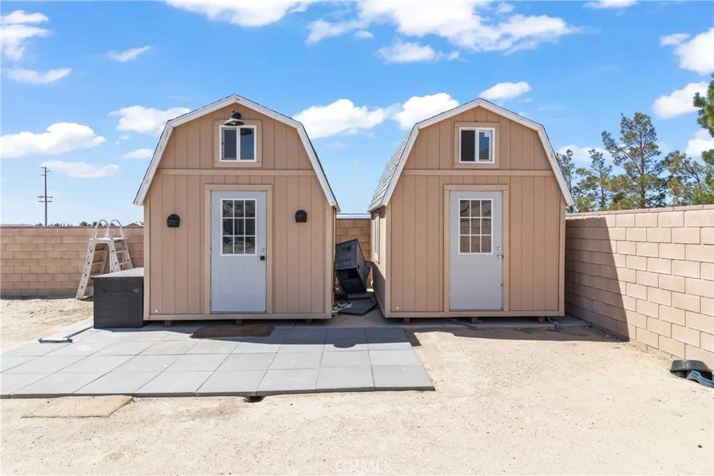7010 W Ave A 4, Lancaster, California 93536 home-pic-37