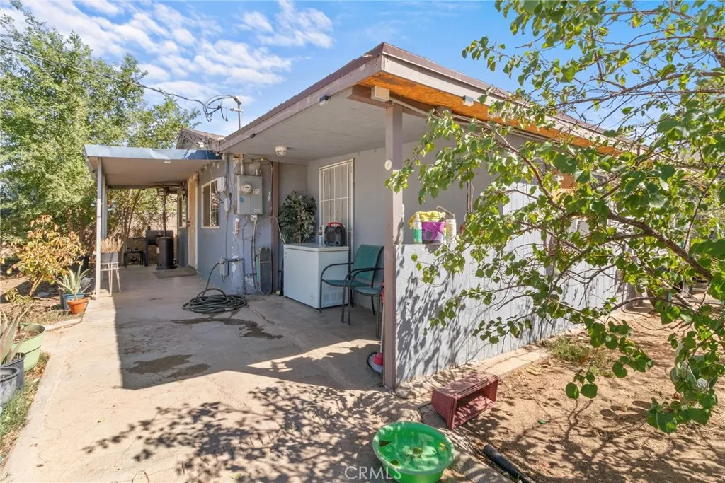 12037 Lee Ave, Adelanto, California 92301 home-pic-25