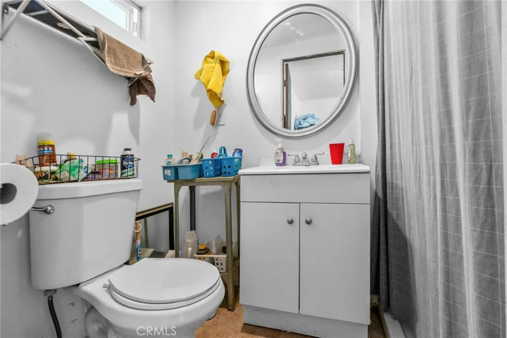 12037 Lee Ave, Adelanto, California 92301 home-pic-15
