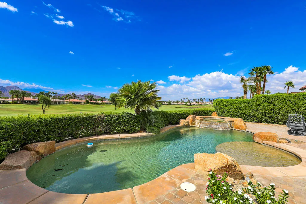 51605 Via Sorrento, La Quinta, California 92253 home-pic-35