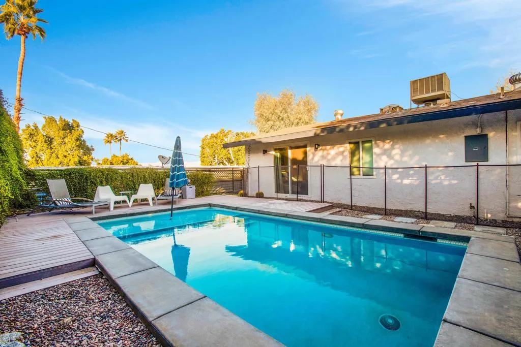 38565 Charlesworth Drive, Cathedral City, California 92234 home-pic-37