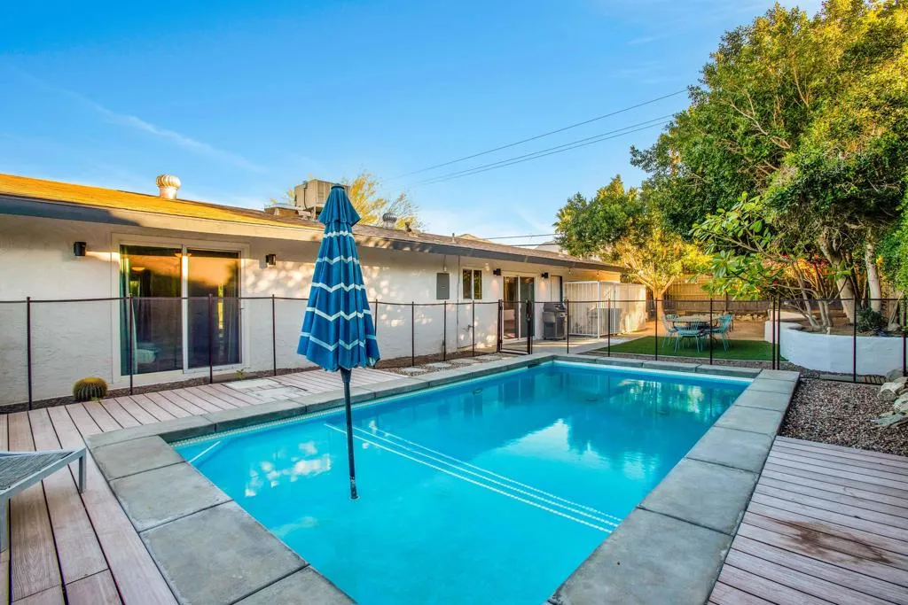 38565 Charlesworth Drive, Cathedral City, California 92234 home-pic-35