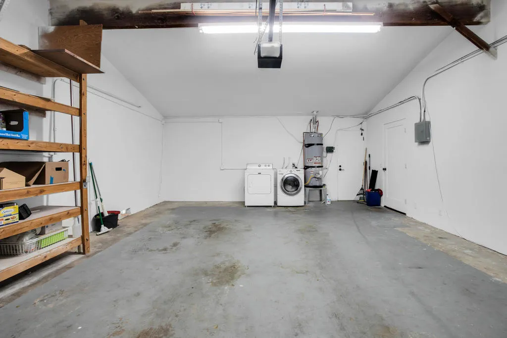 38565 Charlesworth Drive, Cathedral City, California 92234 home-pic-29