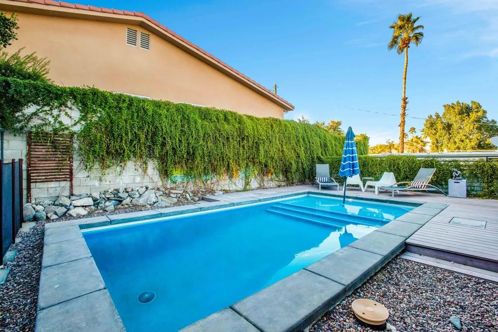 38565 Charlesworth Drive, Cathedral City, California 92234 home-pic-32