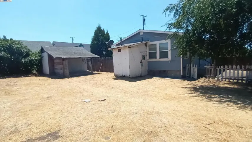 118 Poinsettia Ave, Bay Point, California 94565