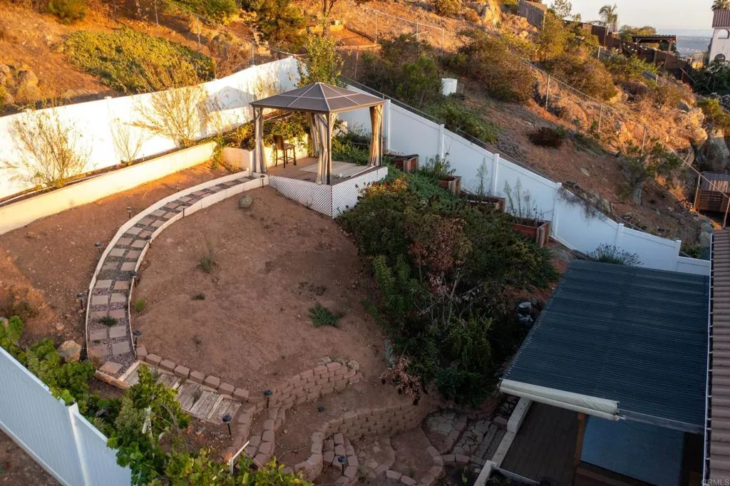 1657 Coronado Avenue, Spring Valley, California 91977 home-pic-36