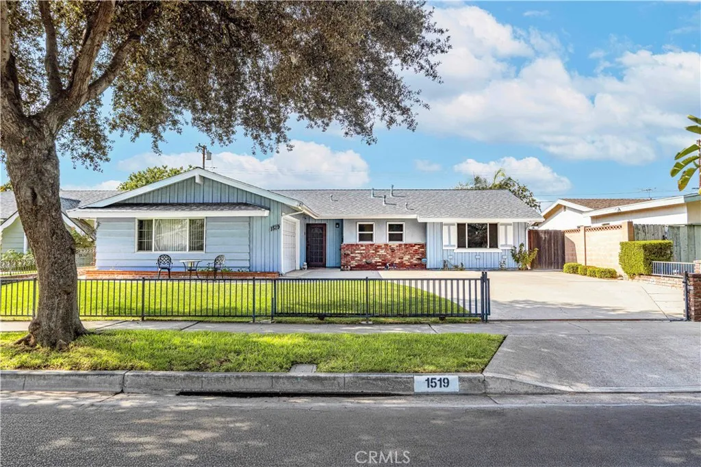 1519 Lovering, Fullerton, California 92833 home-pic-30
