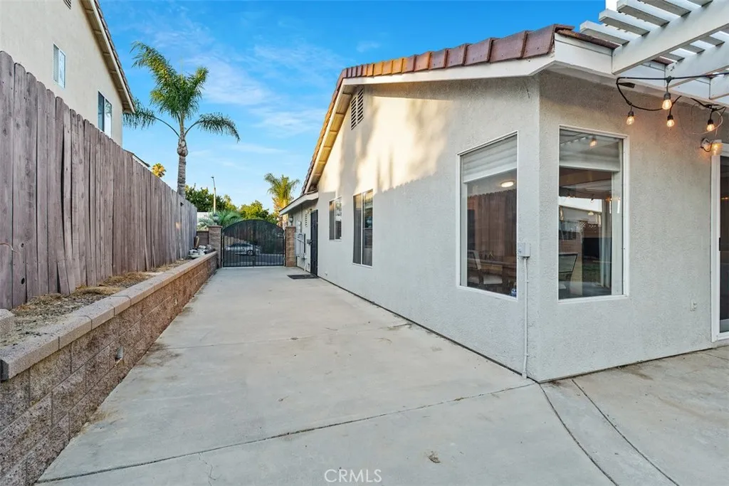 24667 Malbec St, Murrieta, California 92562 home-pic-32