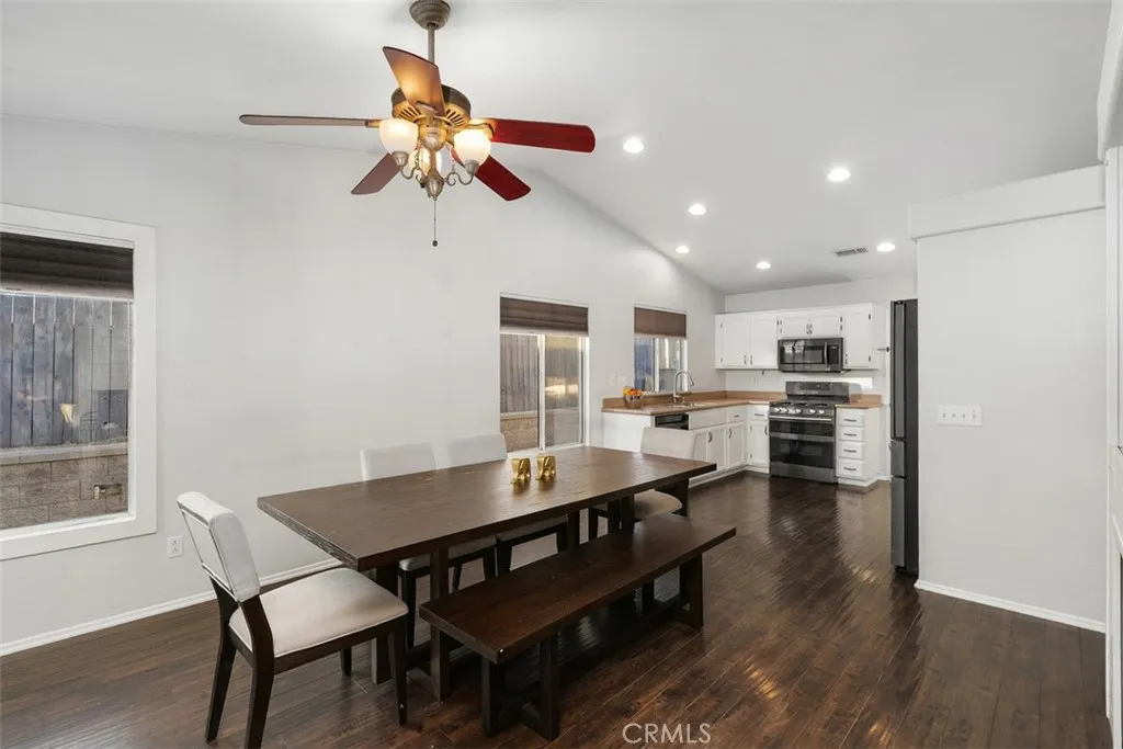 24667 Malbec St, Murrieta, California 92562 home-pic-14