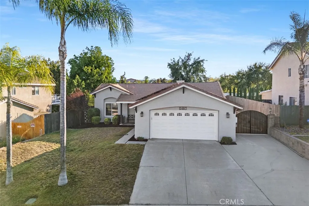 24667 Malbec St, Murrieta, California 92562 home-pic-2