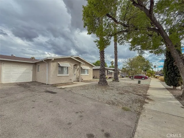 660 Sann Huerta Street, Hemet, California 92545