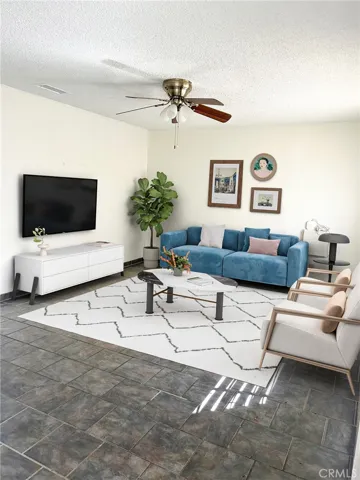 660 Sann Huerta Street, Hemet, California 92545