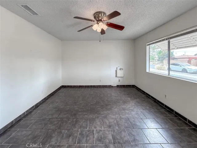 660 Sann Huerta Street, Hemet, California 92545