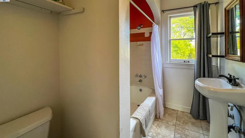 518 Branciforte St, Vallejo, California 94590