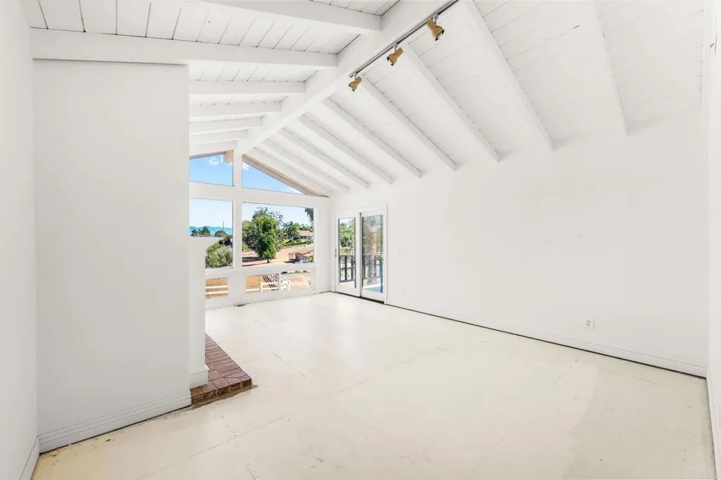 758 Verde Ave, Fallbrook, California 92028 home-pic-14