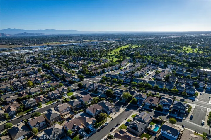 16825 Maidstone Lane, Fontana, California 92336