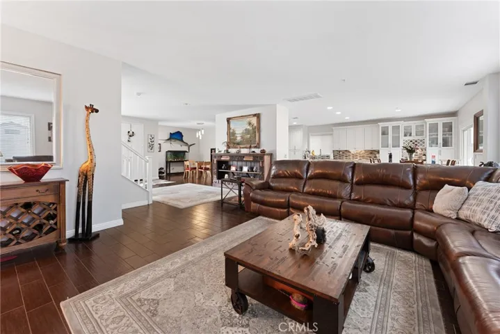 16825 Maidstone Lane, Fontana, California 92336