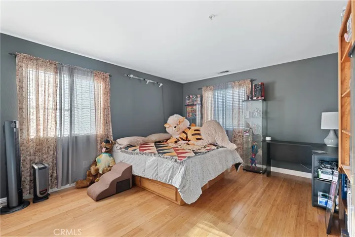 16825 Maidstone Lane, Fontana, California 92336