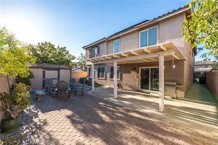 16825 Maidstone Lane, Fontana, California 92336