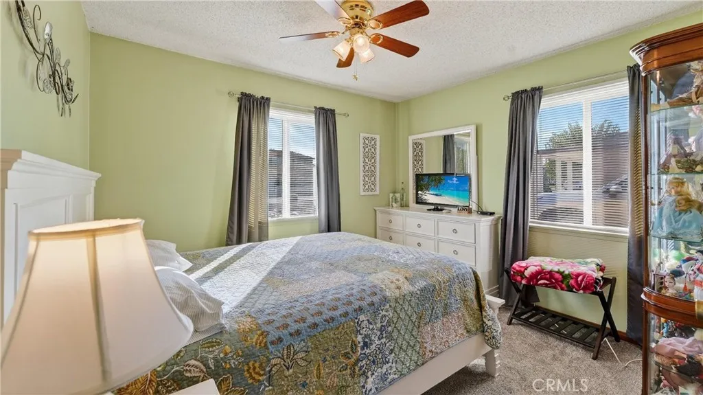 1107 W 210th Street, Torrance, California 90502 home-pic-19