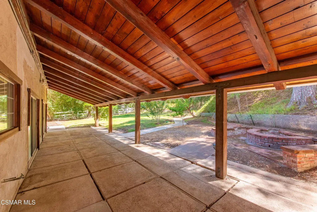 24910 John Fremont Road, Hidden Hills, California 91302 home-pic-39