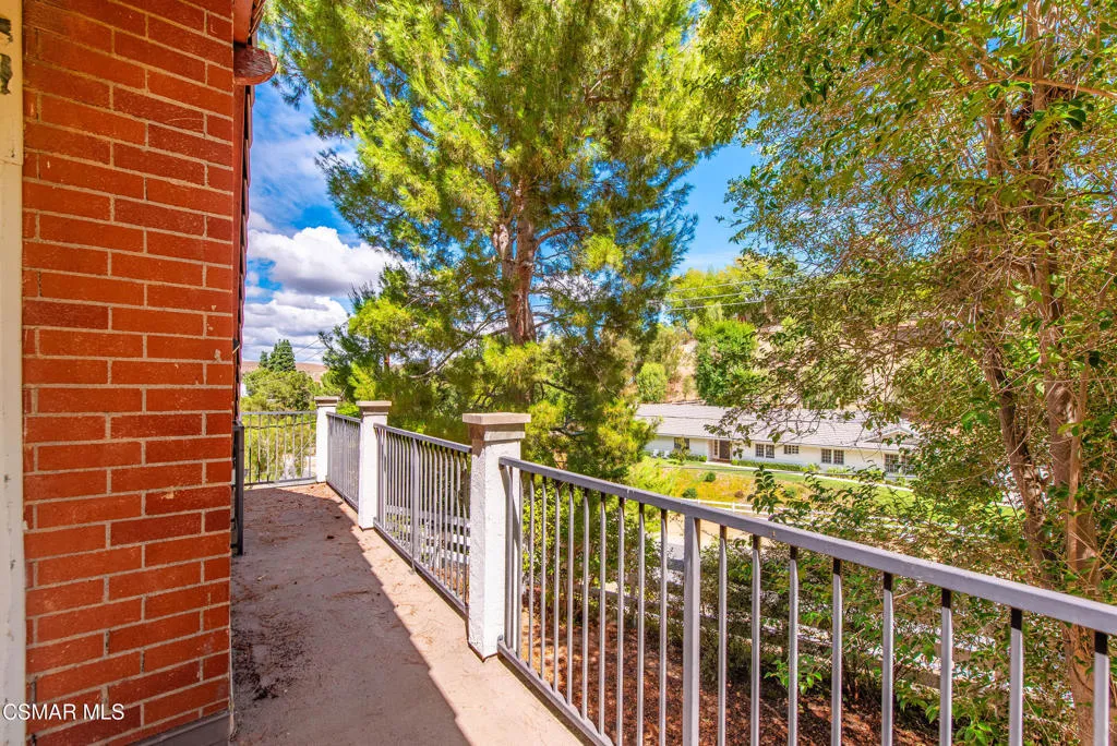 24910 John Fremont Road, Hidden Hills, California 91302 home-pic-36