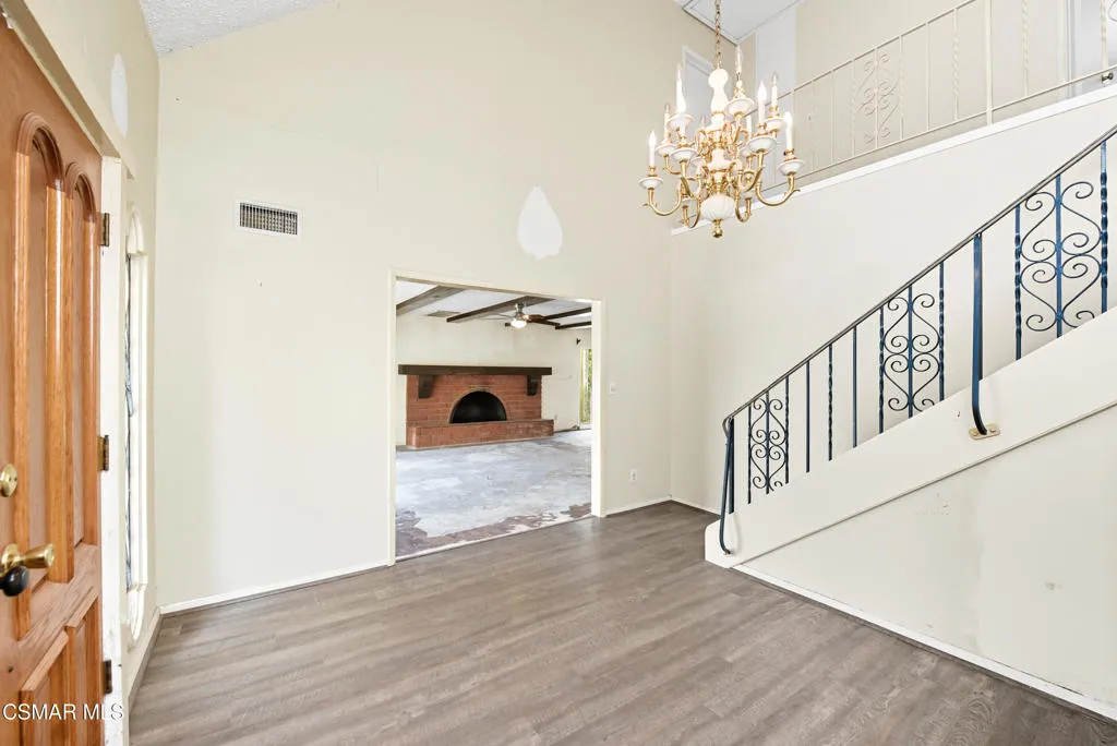 24910 John Fremont Road, Hidden Hills, California 91302 home-pic-12