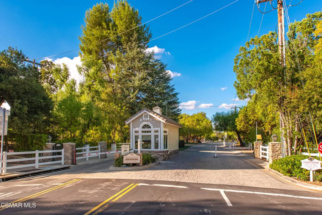 24910 John Fremont Road, Hidden Hills, California 91302 home-pic-67