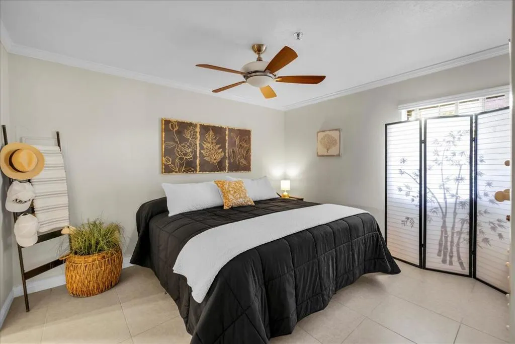 2700 Lawrence Crossley Road 83, Palm Springs, California 92264 home-pic-17