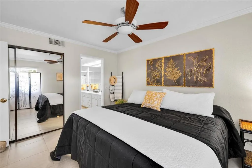 2700 Lawrence Crossley Road 83, Palm Springs, California 92264 home-pic-16