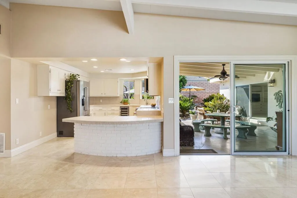 73465 Silver Moon Trail, Palm Desert, California 92260 home-pic-12