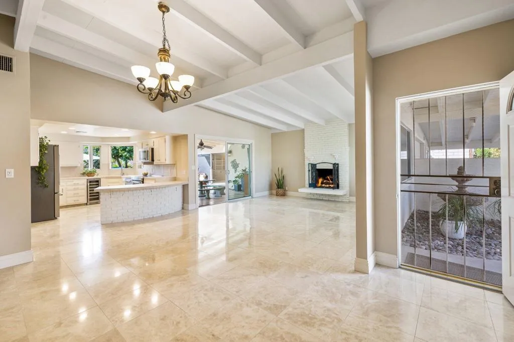 73465 Silver Moon Trail, Palm Desert, California 92260 home-pic-5