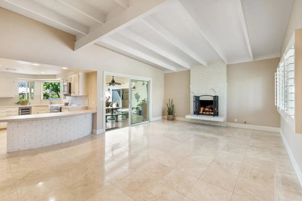 73465 Silver Moon Trail, Palm Desert, California 92260 home-pic-8