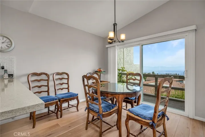 4 Hilltop Circle, Rancho Palos Verdes, California 90275