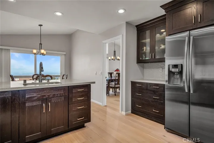 4 Hilltop Circle, Rancho Palos Verdes, California 90275