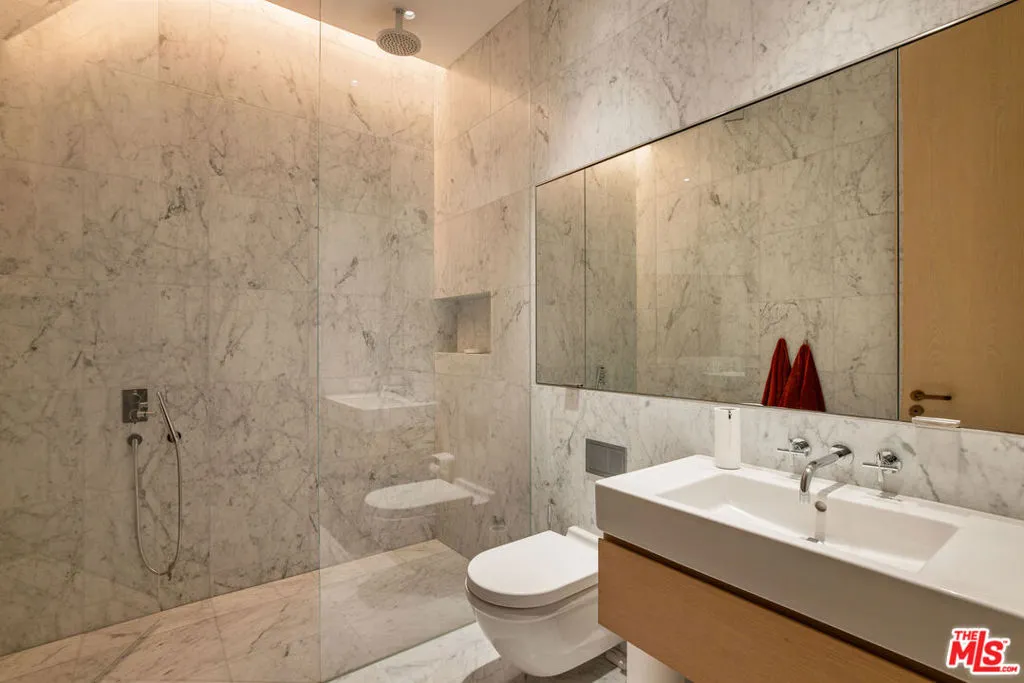 9040 W Sunset Boulevard 905, West Hollywood, California 90069 home-pic-14