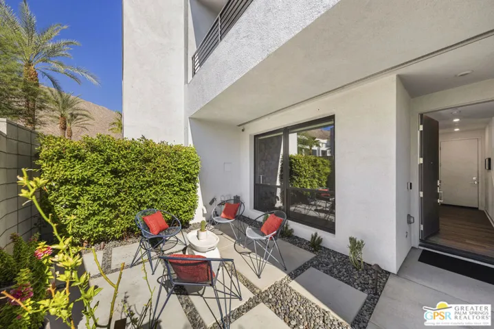 467 Huddle Springs Way, Palm Springs, California 92264