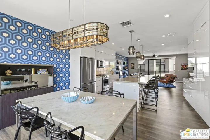 467 Huddle Springs Way, Palm Springs, California 92264