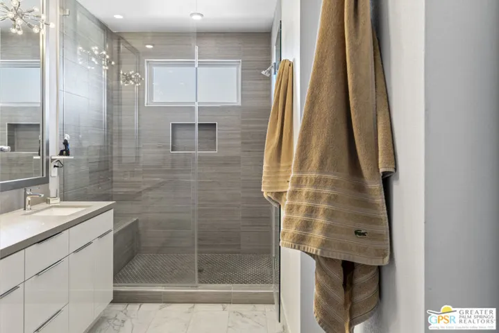 467 Huddle Springs Way, Palm Springs, California 92264