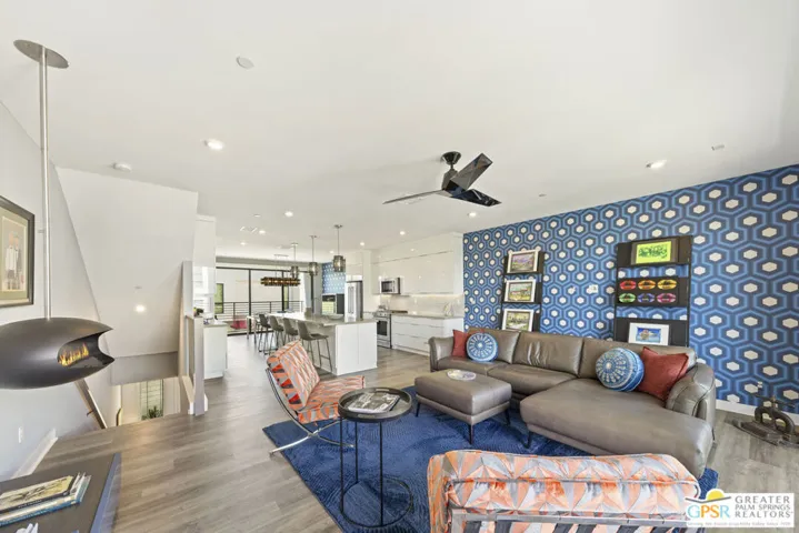 467 Huddle Springs Way, Palm Springs, California 92264