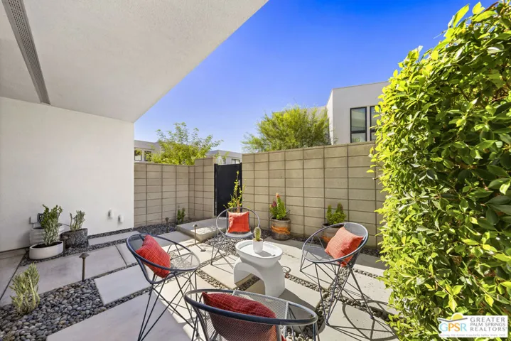 467 Huddle Springs Way, Palm Springs, California 92264