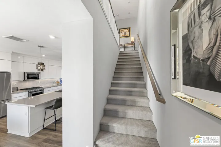 467 Huddle Springs Way, Palm Springs, California 92264