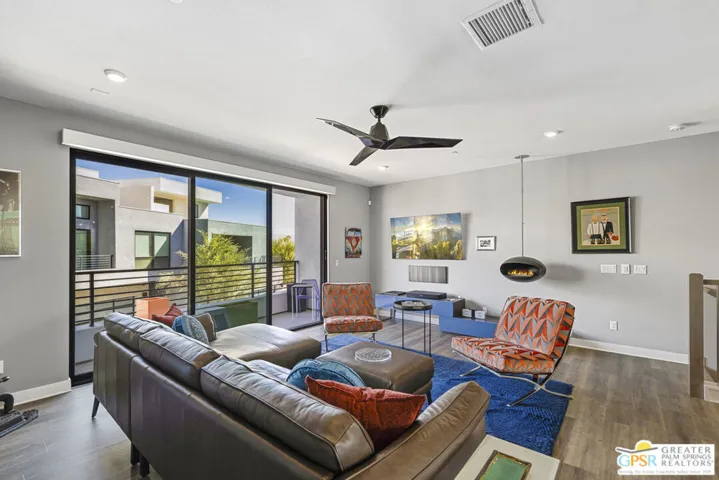 467 Huddle Springs Way, Palm Springs, California 92264