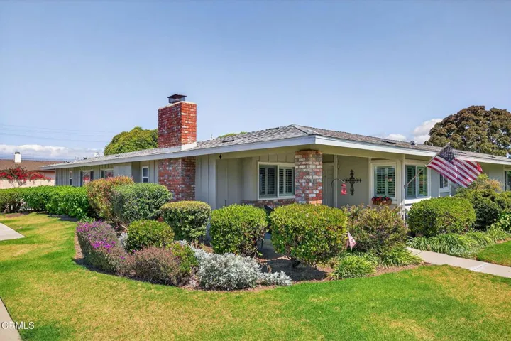2-web-or-mls-058_UpmarketMedia-271EFie-8
